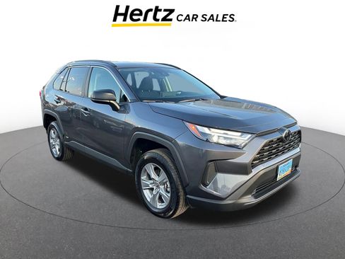 Used 2025 Toyota RAV4 LE image 1
