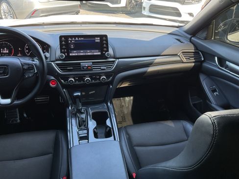 Used 2022 Honda Accord Sport image 13