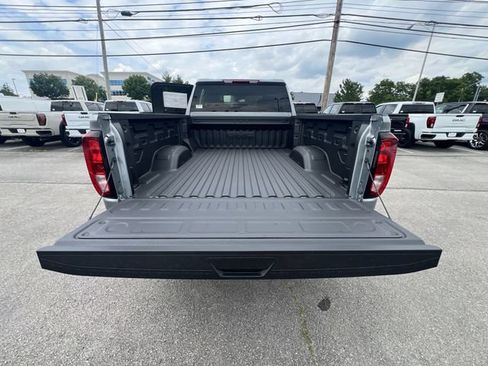 New 2026 GMC Sierra 2500 SLE w/ SLE Value Package; AWD/4WD image 13