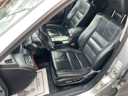 Used 2010 Honda Crosstour EX-L image 23