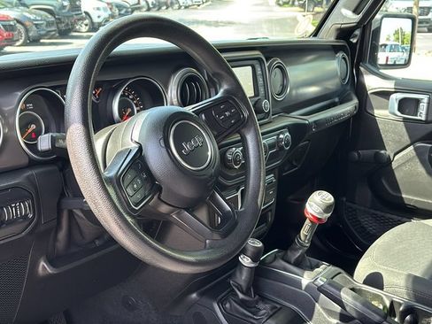 Used 2021 Jeep Wrangler Sport AWD/4WD image 21