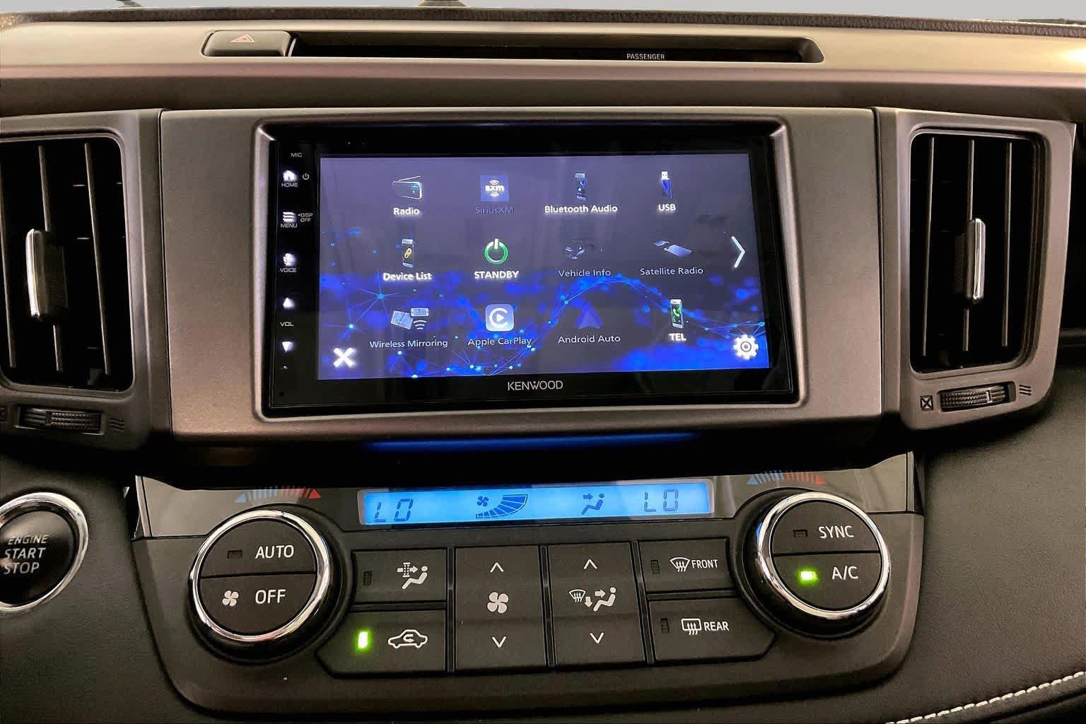 Used 2016 Toyota RAV4 Limited FWD image 6