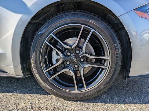 Used 2020 Ford Mustang Premium image 12