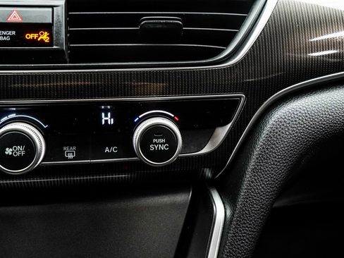 Used 2022 Honda Accord Sport image 23