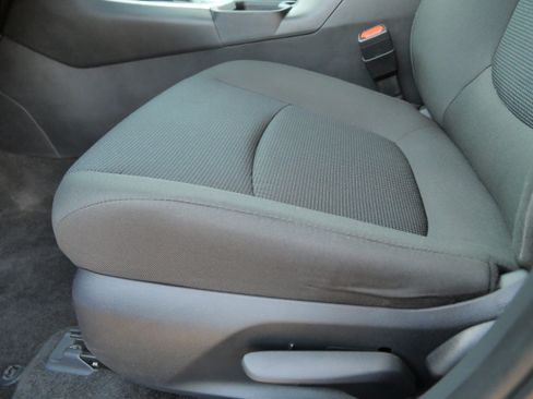 Certified 2024 Toyota RAV4 LE AWD/4WD image 21