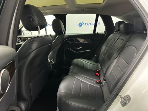 Used 2017 Mercedes-Benz GLC 300 image 14