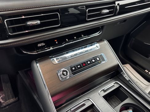 New 2026 Lincoln Aviator Reserve w/ Illumination Package AWD/4WD image 22