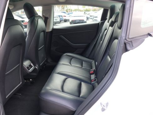 Used 2023 Tesla Model 3 Standard Range image 37