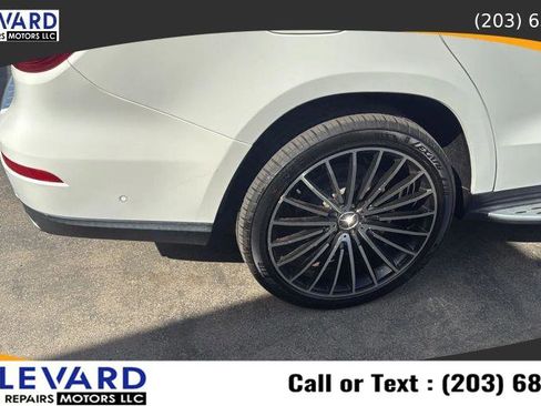 Used 2017 Mercedes-Benz GLS 450 4MATIC image 11