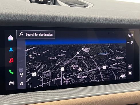 Used 2025 Porsche Cayenne Coupe image 13