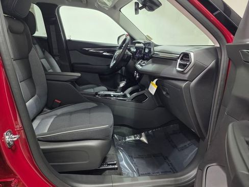 New 2026 Chevrolet TrailBlazer LT w/ Convenience Package AWD/4WD image 28