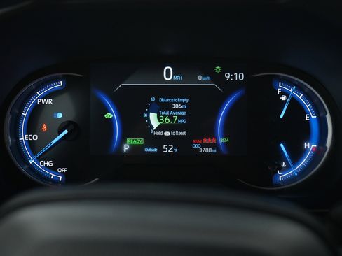 Used 2025 Toyota RAV4 XLE image 24