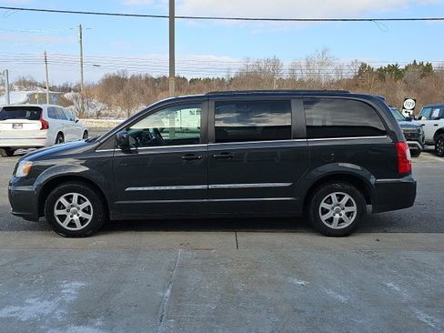 Used 2012 Chrysler Town & Country Touring w/ Entertainment Group #1 image 3