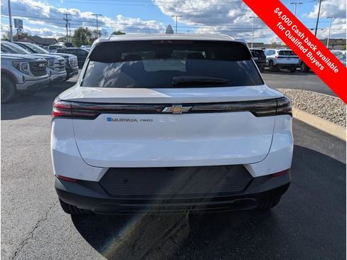 New 2026 Chevrolet Equinox EV LT w/ Comfort Package AWD/4WD image 7