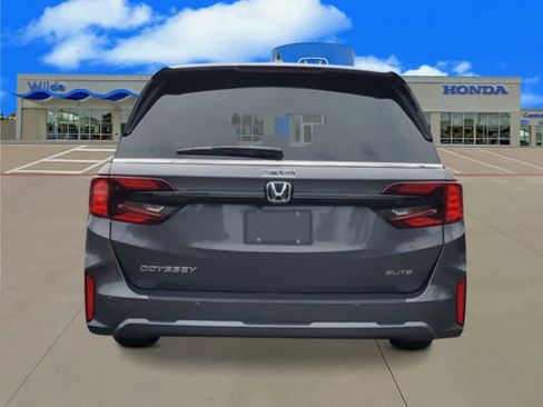 New 2026 Honda Odyssey Elite image 3