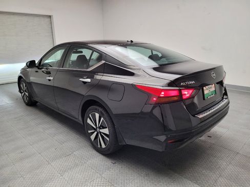 Used 2022 Nissan Altima 2.5 SV image 5