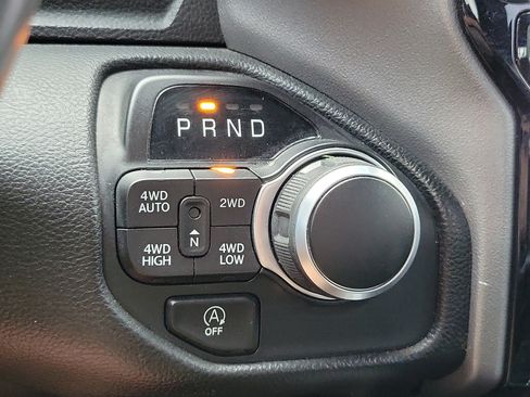 Used 2023 RAM 1500 Big Horn AWD/4WD image 25