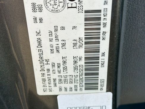 Used 2006 Dodge Ram 2500 Truck SLT image 26