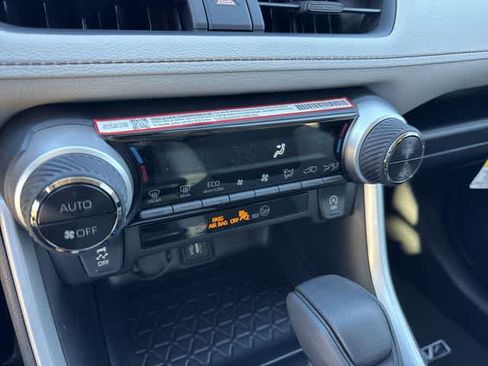 Used 2025 Toyota RAV4 XLE w/ Convenience Package image 23