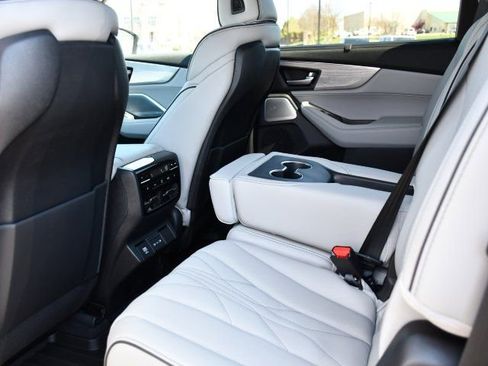 New 2026 Acura MDX w/ Advance Package image 18