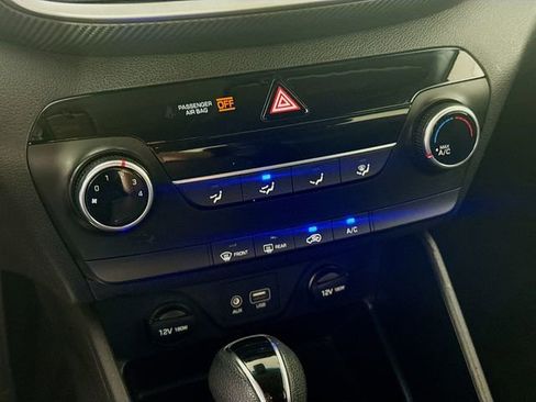 Used 2019 Hyundai Tucson SE image 17