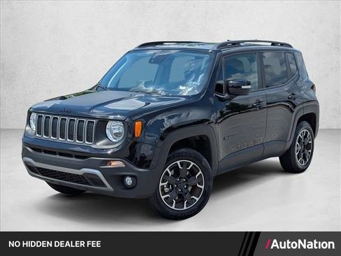 Used 2023 Jeep Renegade Latitude AWD/4WD image 1