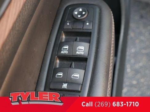 Used 2015 Chrysler 200 C w/ Navigation & Sound Group I FWD image 20