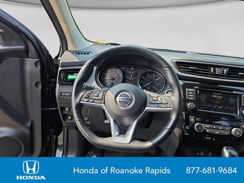 Used 2022 Nissan Rogue Sport SL w/ Premium Package AWD/4WD image 13