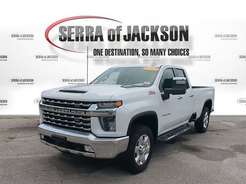 Used 2020 Chevrolet Silverado 2500 LTZ AWD/4WD image 3