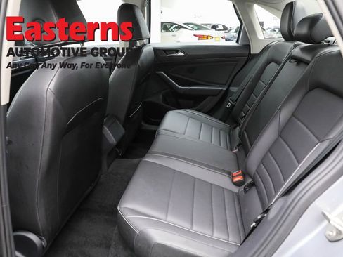 Used 2024 Volkswagen Jetta SE image 20