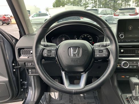 Certified 2024 Honda Civic EX-L image 19