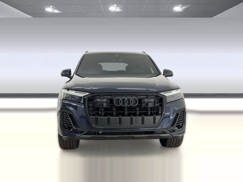 Used 2025 Audi Q7 2.0T Premium w/ Convenience Plus Package AWD/4WD image 6