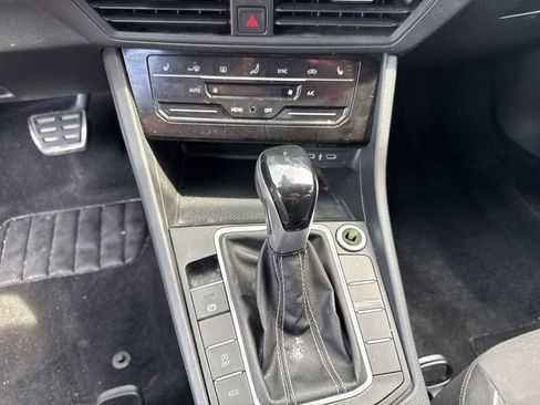 Used 2025 Volkswagen Jetta Sport FWD image 15