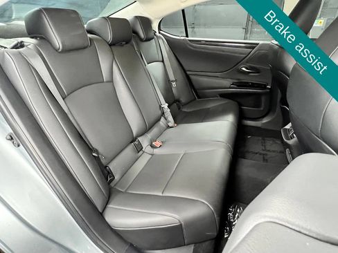 Used 2024 Lexus ES 350 w/ Accessory Package (Z1) FWD image 11