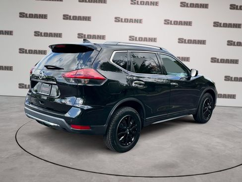 Used 2020 Nissan Rogue SV AWD/4WD image 5