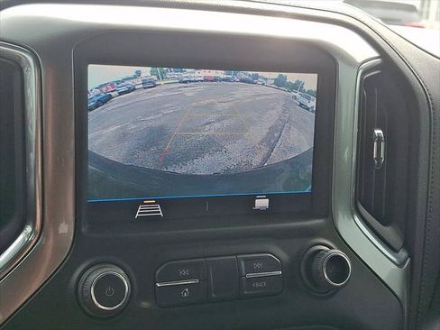 Used 2022 Chevrolet Silverado 1500 LT Trail Boss w/ Bed Protection Package AWD/4WD image 19