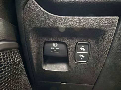 New 2026 RAM 1500 4x4 Crew Cab image 35
