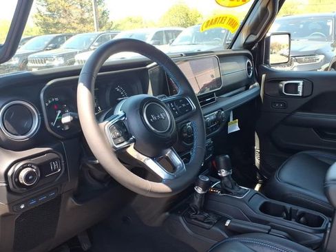 Certified 2024 Jeep Wrangler High Altitude AWD/4WD image 22