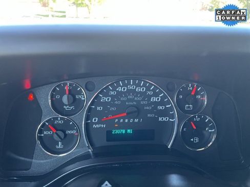 Used 2024 Chevrolet Express 2500 w/ Driver Convenience Package image 25