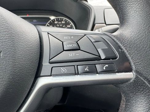 Used 2023 Nissan Altima 2.5 SV image 16