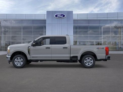 New 2026 Ford F250 XLT image 3