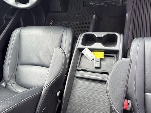 Certified 2024 Honda Odyssey Touring image 44