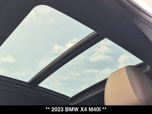 Used 2023 BMW X4 M40i AWD/4WD image 4