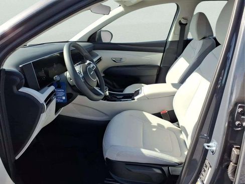 New 2026 Hyundai Tucson SE FWD image 9