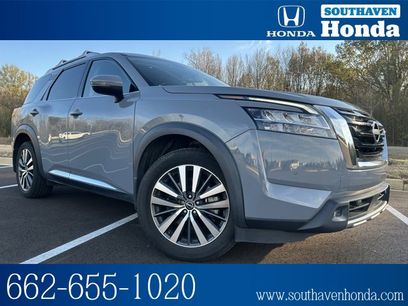 Used 2022 Nissan Pathfinder Platinum w/ Cargo Package