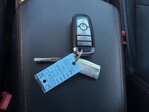 Used 2018 Ford Explorer Sport w/ Equipment Group 401A image 21