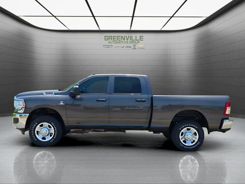 New 2024 RAM 2500 Tradesman w/ Chrome Appearance Group image 2