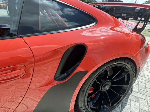 Used 2016 Porsche 911 GT3 RS RWD image 13