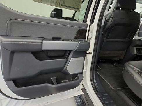 Used 2023 Ford F250 Lariat w/ Lariat Ultimate Package AWD/4WD image 54