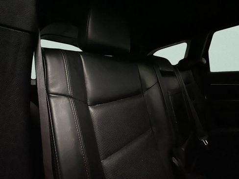 Used 2019 Jeep Grand Cherokee Limited w/ Luxury Group II AWD/4WD image 20